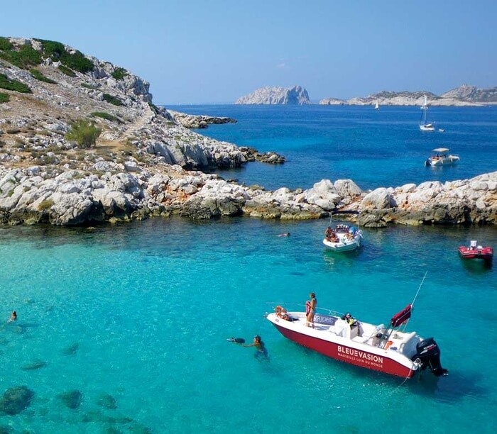 Calanques National Park Boat & Hike Tour